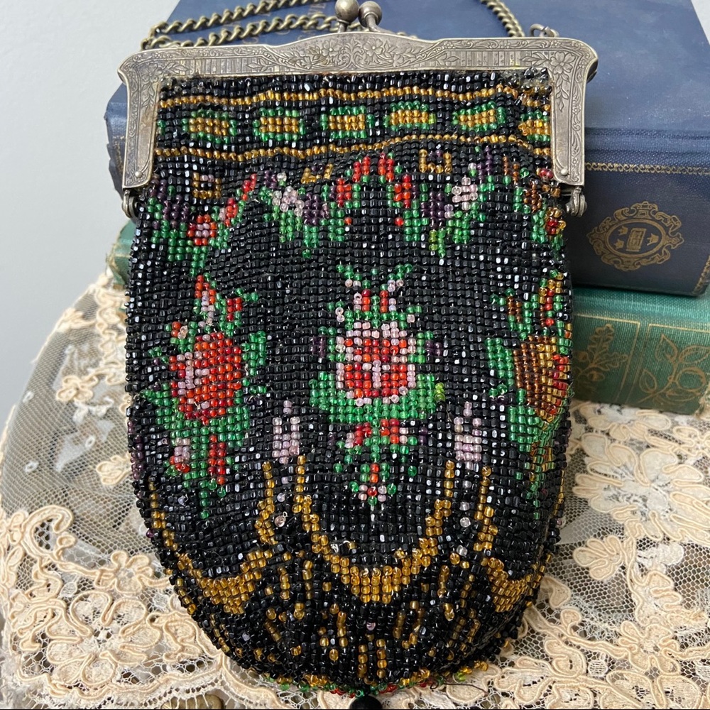 1920’s Glass Bead Floral Bag - Picture 13 of 13